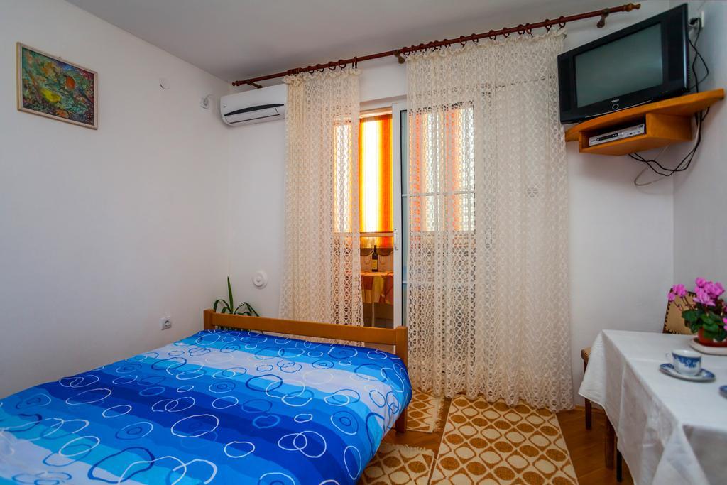 Apartments Marko Tivat Habitación foto
