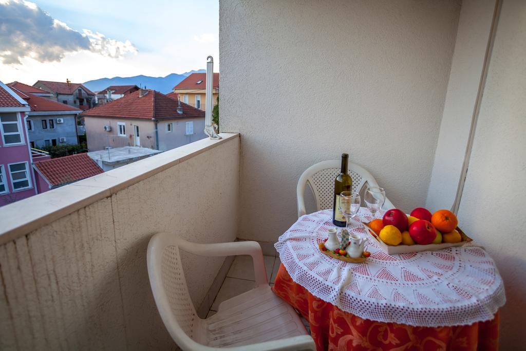 Apartments Marko Tivat Habitación foto