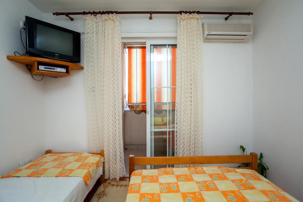 Apartments Marko Tivat Habitación foto